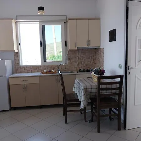 Lani Apartament Sea Views Qeparo