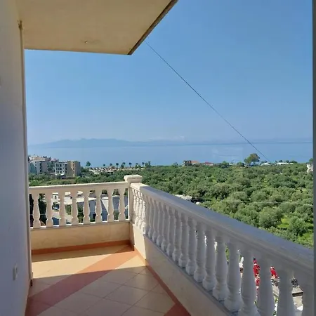 Lani Apartament Sea Views *